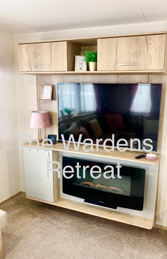 The Wardens Retreat - Tattershall Lakes Country Park Hotel Luaran gambar